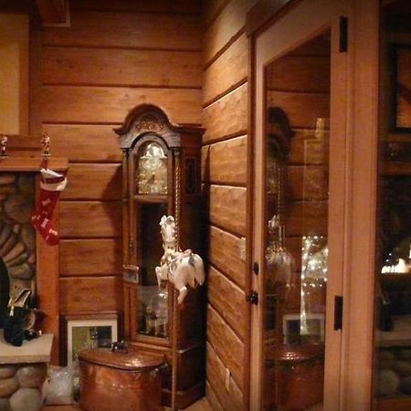 Coram The Great Bear Inn מראה חיצוני תמונה